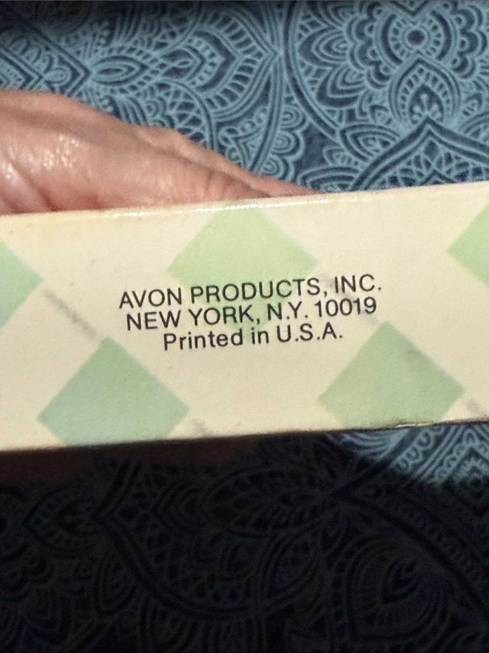 Vintage Avon Country Garden Special Occasion Fragranced Hostess Soaps